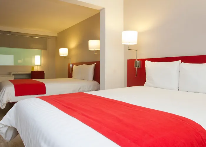 Hotel Express Buenavista 4*