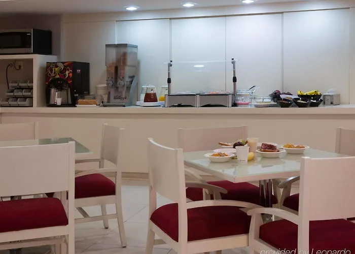 Hotel Express Buenavista 4*